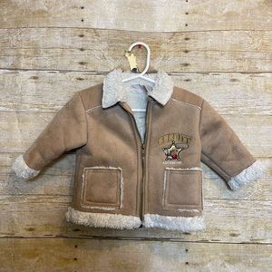 B.T kids jacket 🛍